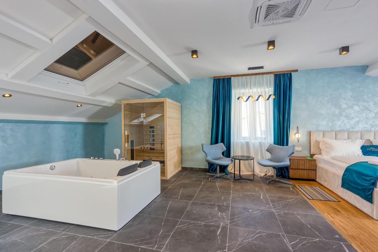 الشقق الفندقية أوماغفي  San Valentino Palace المظهر الخارجي الصورة